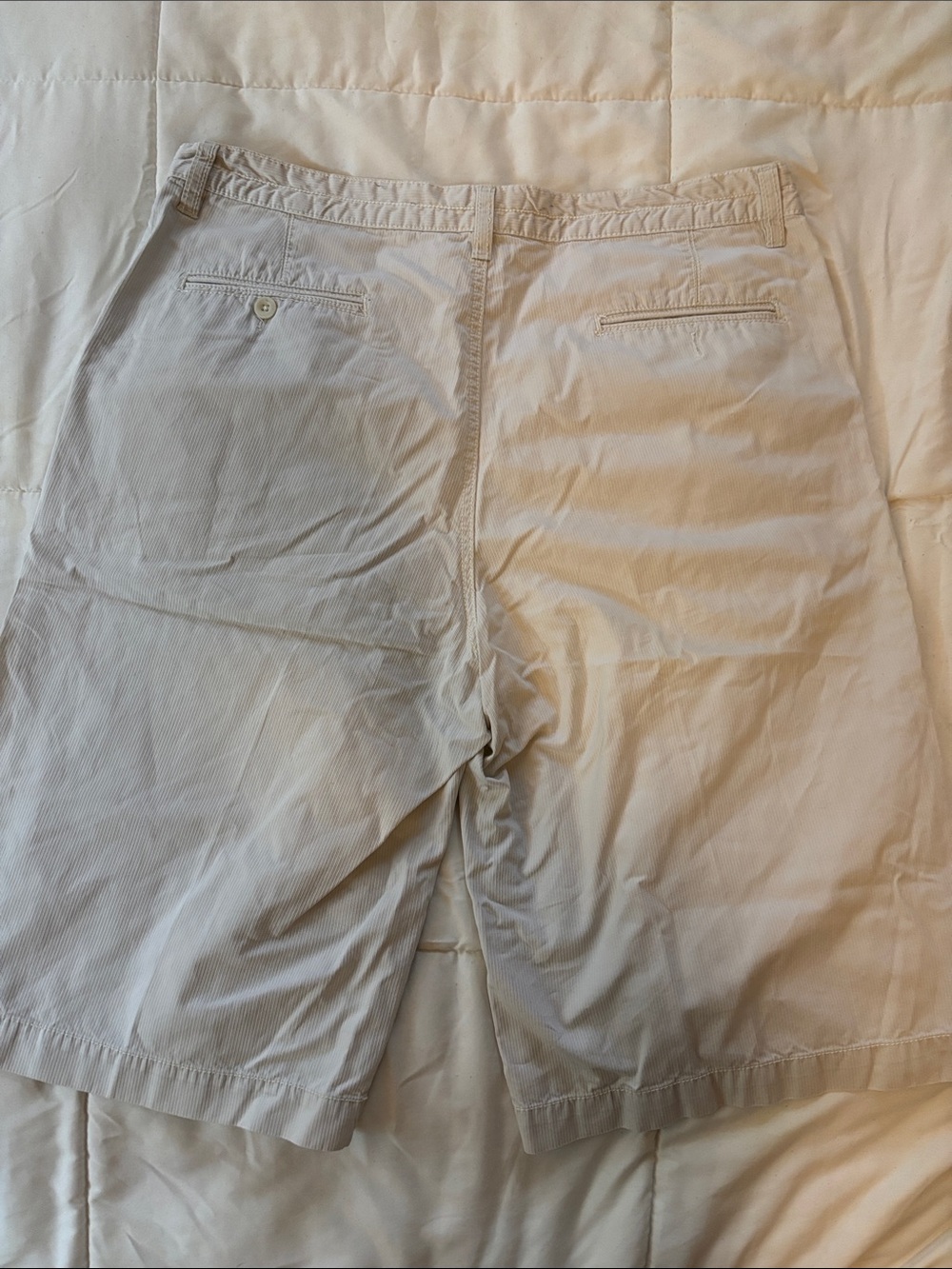Michael Brandon Men's Light Cream Flat Front Shorts - Picture 6 of 7